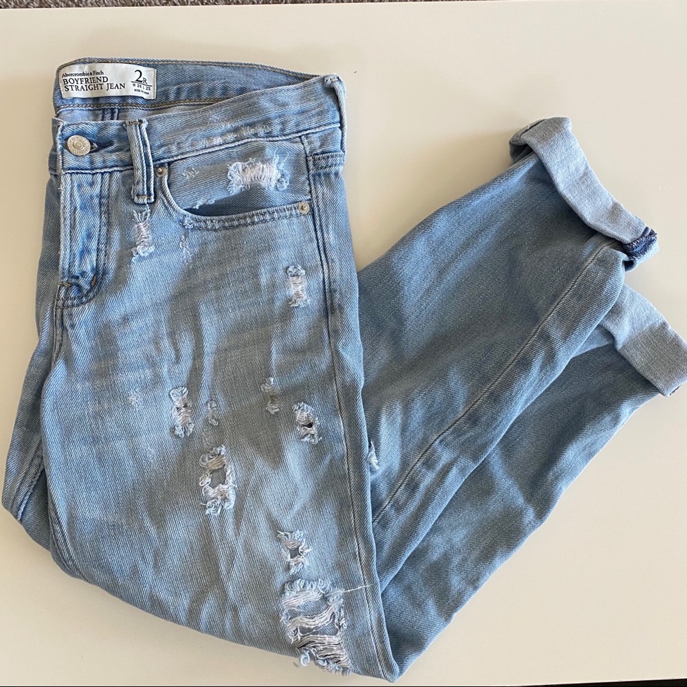 Boyfriend Ripped Jeans